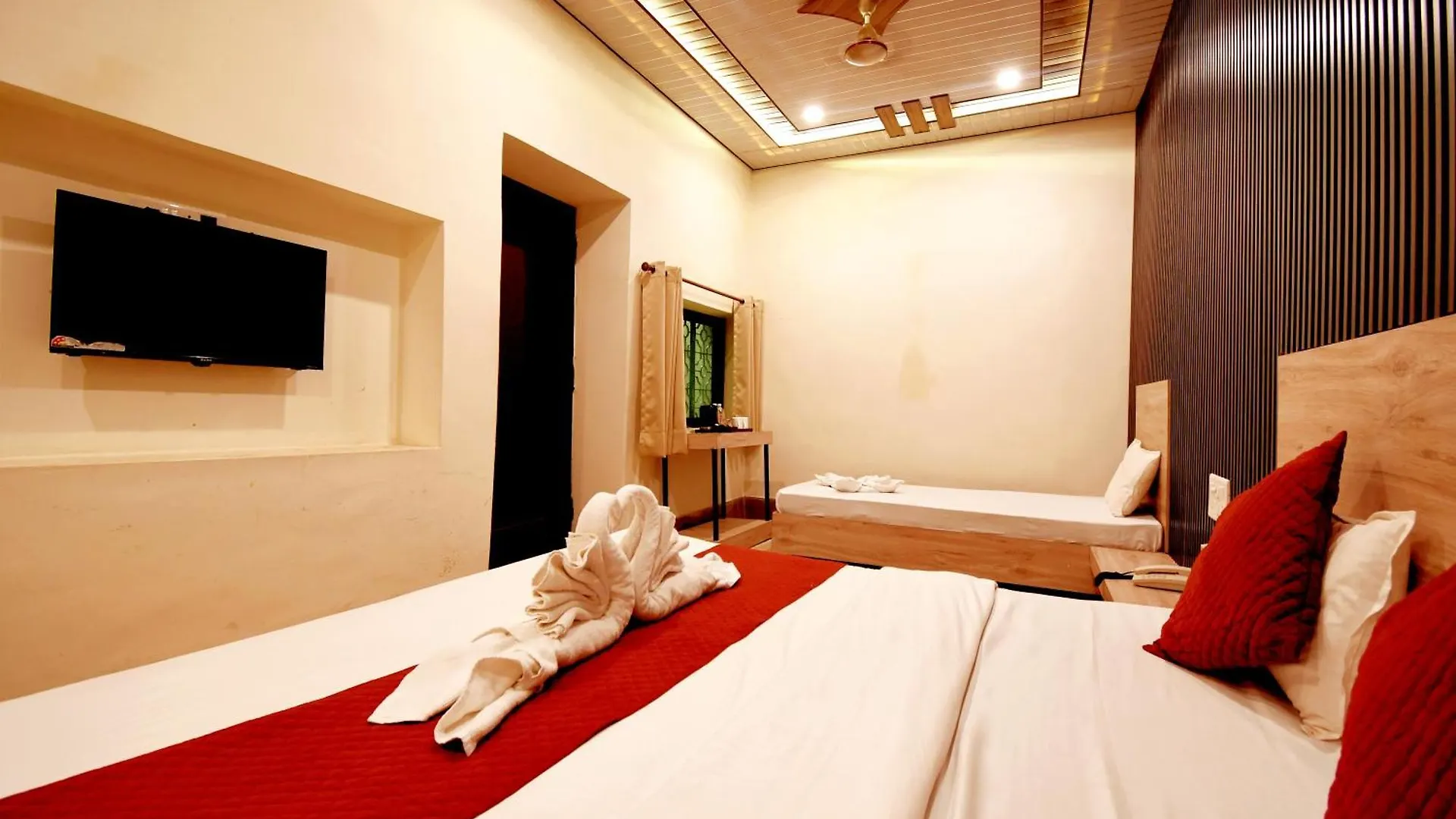 The Anandvan Palace- 300 Meter From Harishchandra Ghat Varanasi